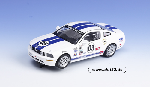 AUTOART Ford Mustang FR500C white